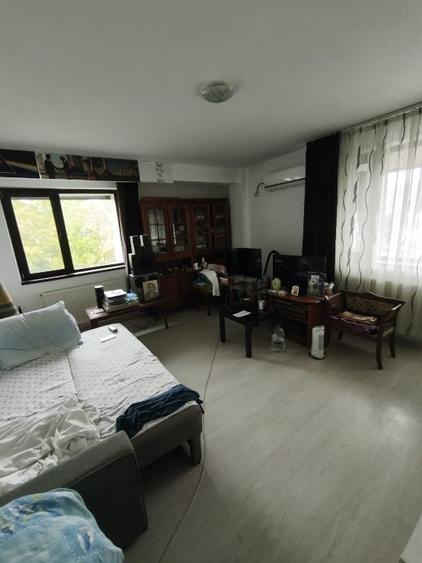 Apartament cu 2 camere decomandat, mobilat în Bucium