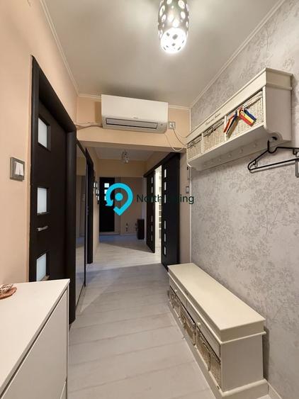 Apartament cu 3 camere decomandat în Dristor