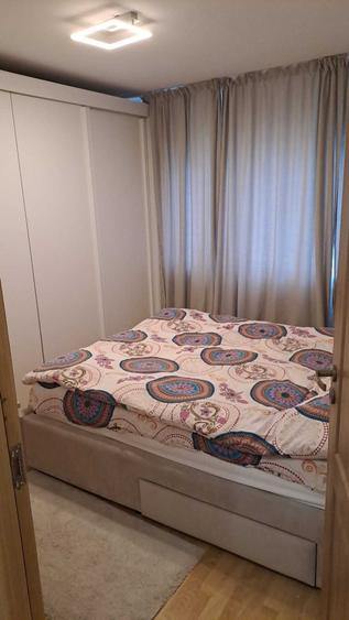 Apartament cu 3 camere decomandat în Dosu Bricii