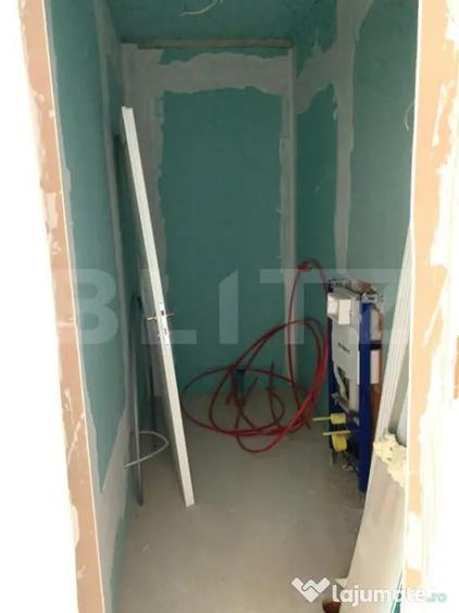 Apartament de vanzare, cu 2 camere, 57 mp, zona ultracentr - 1