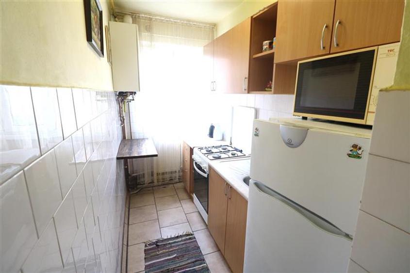 Apartament cu 2 camere semidecomandat în Circumvalațiunii