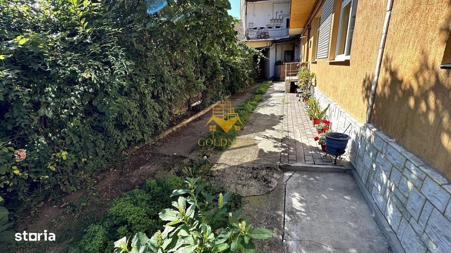 Garsonieră decomandată în Central