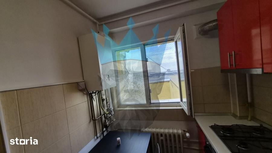 Apartament cu 3 camere în Colentina