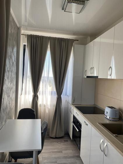 Apartament cu 2 camere semidecomandat în Exterior Vest