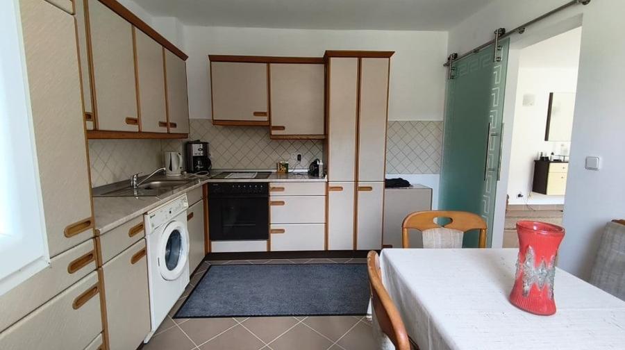 Reprezentare Exclusiva Proprietate deosebita, la 30 de minute de Dev - 5