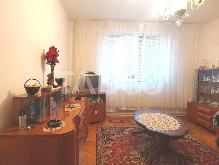 Apartament 62 mp 3 camere etaj 3 balcon pivnita Piata Noua Cisnadie - 8