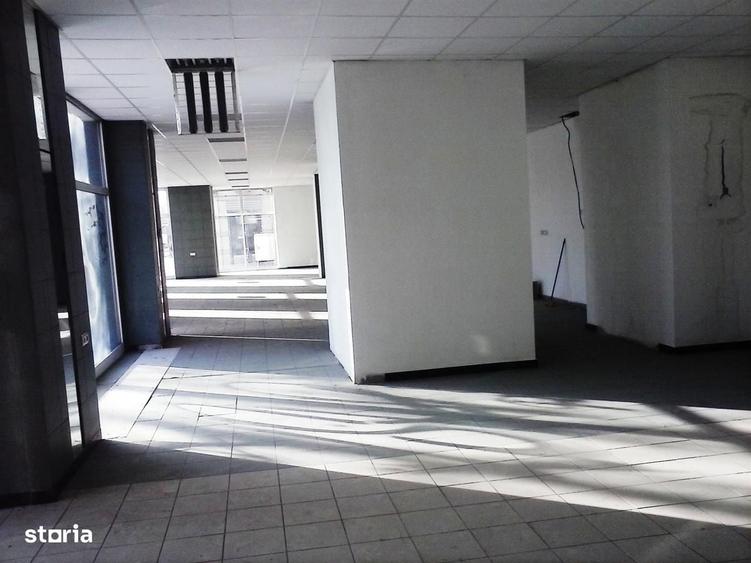 Spațiu comercial, de 183 mp, în Moșilor