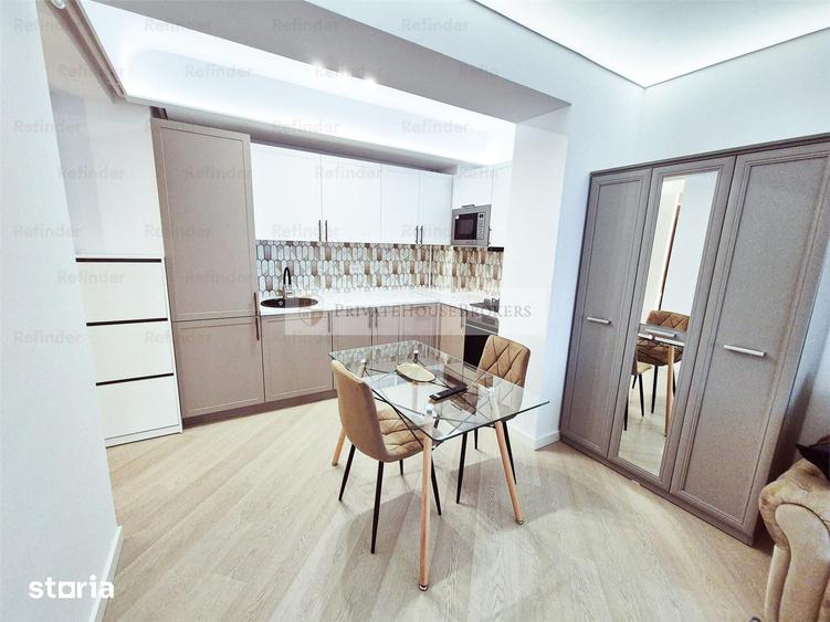 Apartament cu 2 camere semidecomandat, mobilat în Central — fotografia 1