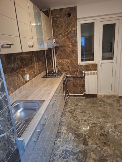 Apartament cu 2 camere decomandat, mobilat în Dristor