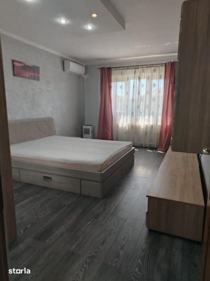 Apartament cu 2 camere decomandat în Traian