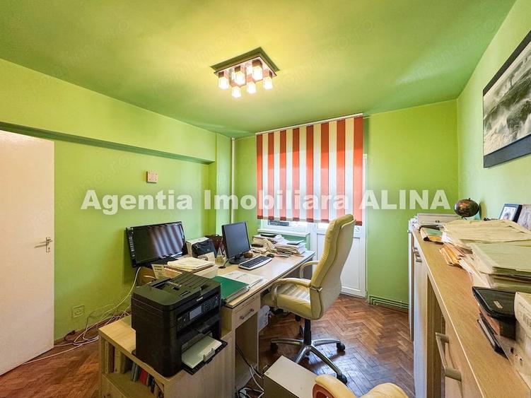 Apartament cu 2 camere decomandat în Decebal