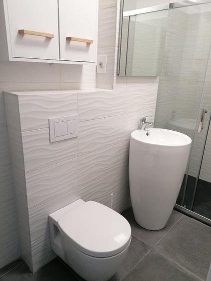 Apartament cu 2 camere semidecomandat, mobilat în Unirii