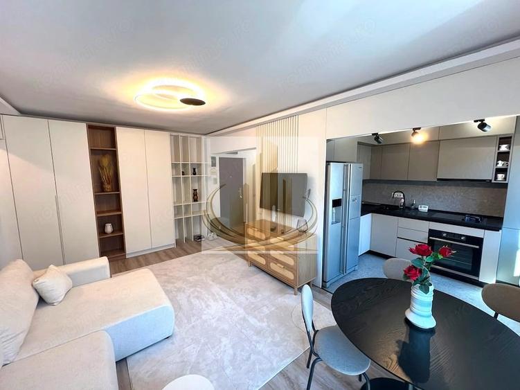 Apartament cu 2 camere semidecomandat în Ultracentral
