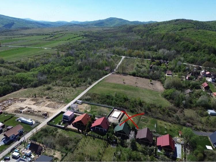 Teren de 397 mp, în Fârdea