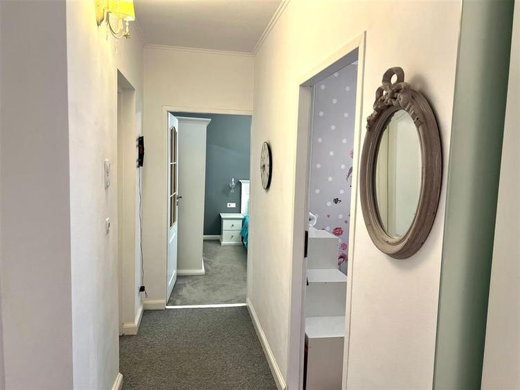 RECO- Apartament 3 camere, zona Dacia, Oradea - 9