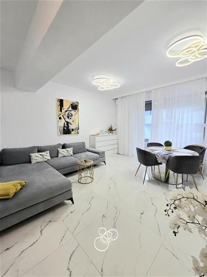 Apartament cu 2 camere decomandat, mobilat în Ultracentral