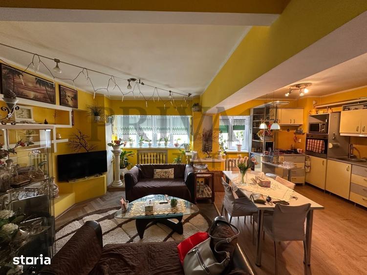Apartament cu 4 camere decomandat în Telegrafului