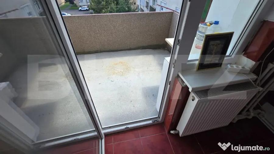 Apartament de vanzare, cu 3 camere, 76 mp, zona Micro 17 - 13