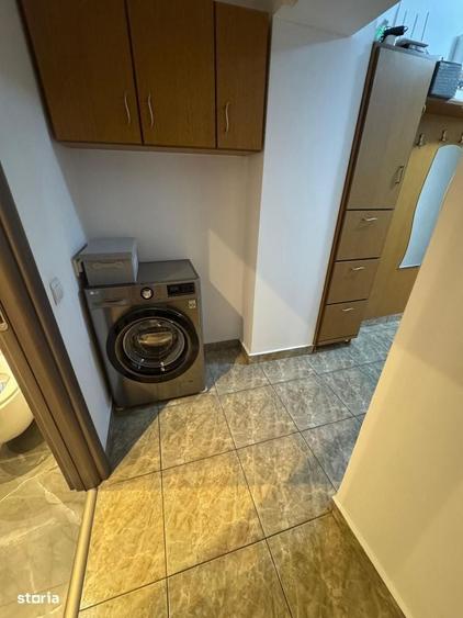 Apartament cu 2 camere decomandat în Micro 11