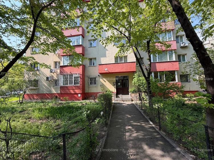 Apartament cu 2 camere decomandat în Drumul Sării
