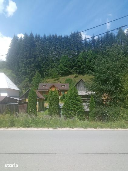 Casă cu 2 camere cu Teren 2100 Mp în Mărgău