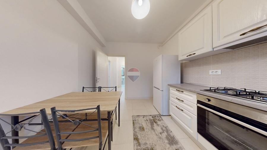 Apartament cu 2 camere decomandat în Bartolomeu