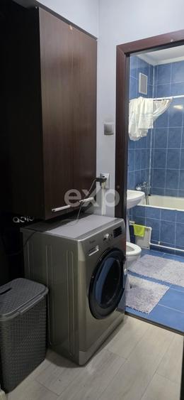 Apartament cu 2 camere semidecomandat, mobilat în Aleea Trandafirilor