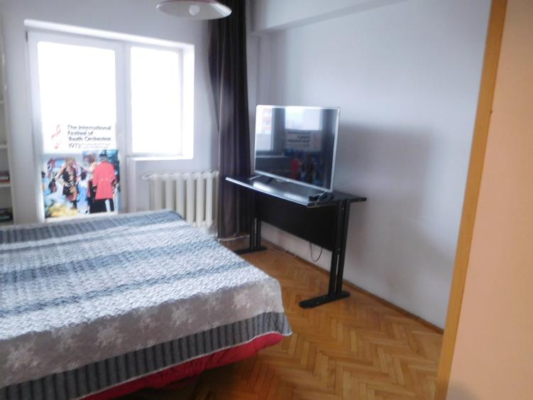 Apartament 2 camere, zona Centru - 3