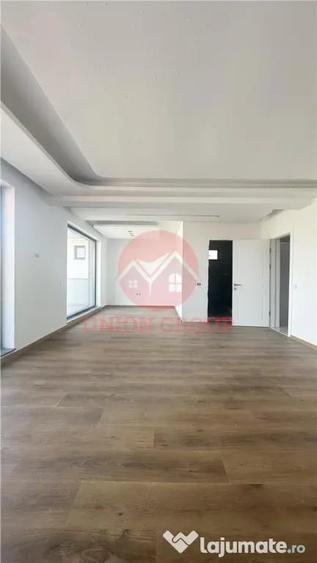 Casă cu 5 camere cu Teren 391 Mp în Nord