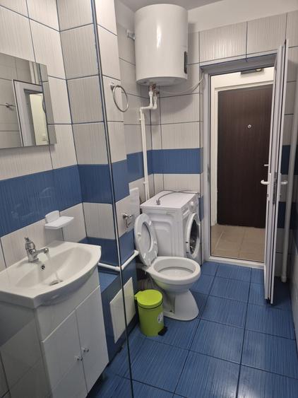 Garsonieră decomandată în Berceni