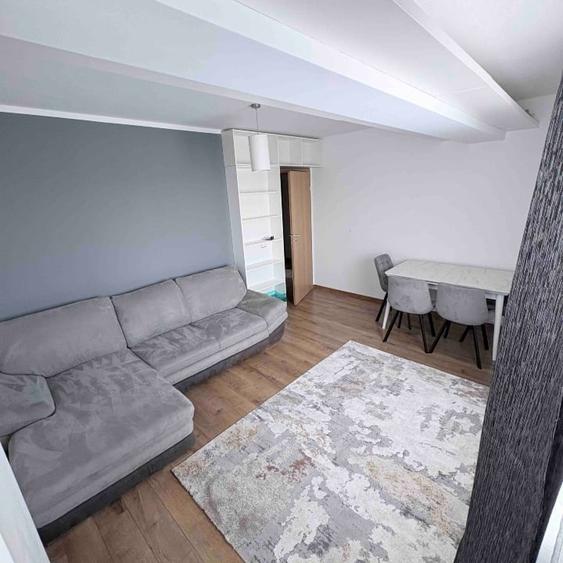 Apartament cu 2 camere decomandat, mobilat în Cug