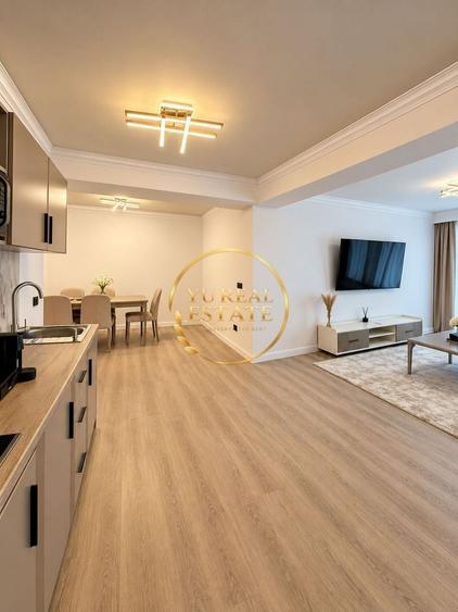 Apartament cu 3 camere semidecomandat în Central