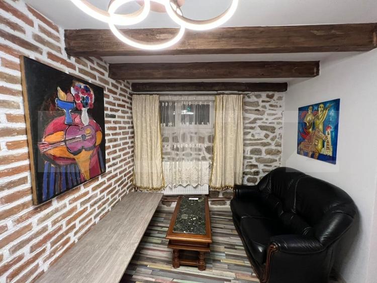 Apartament cu 3 camere decomandat în Ultracentral
