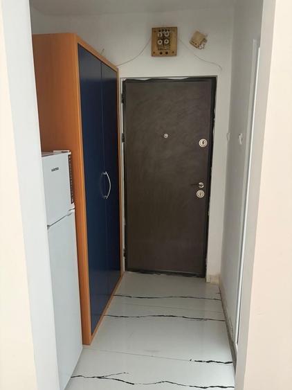 Garsonieră semidecomandată în Brazda lui Novac