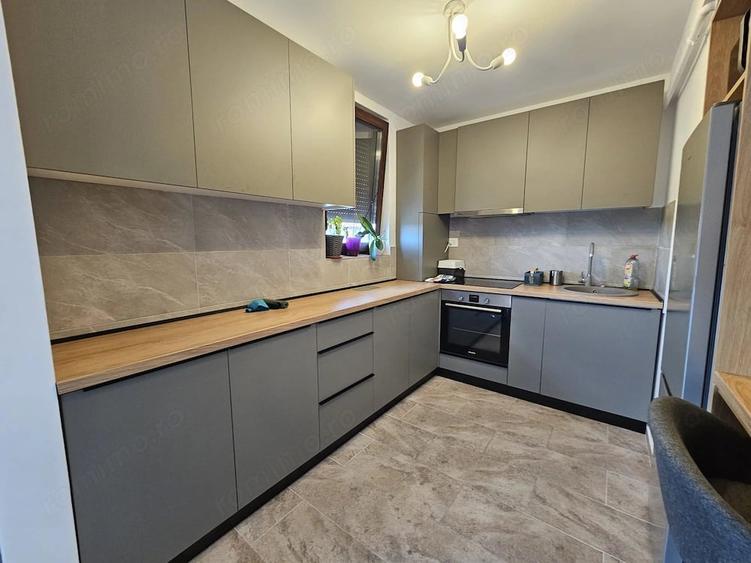 Apartament cu 2 camere decomandat în Ciarda Roșie