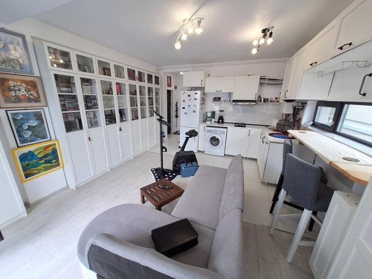 Apartament cu 2 camere decomandat, mobilat în Aeroport