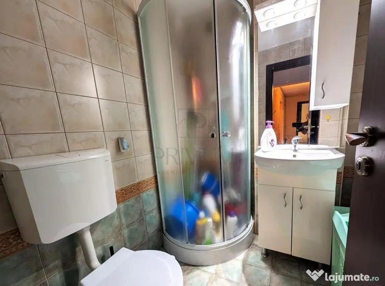 Apartament cu 4 camere decomandat în Steaua