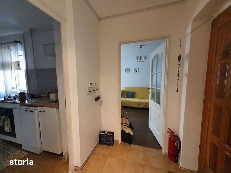Apartament cu 2 camere semidecomandat, mobilat în Pantelimon