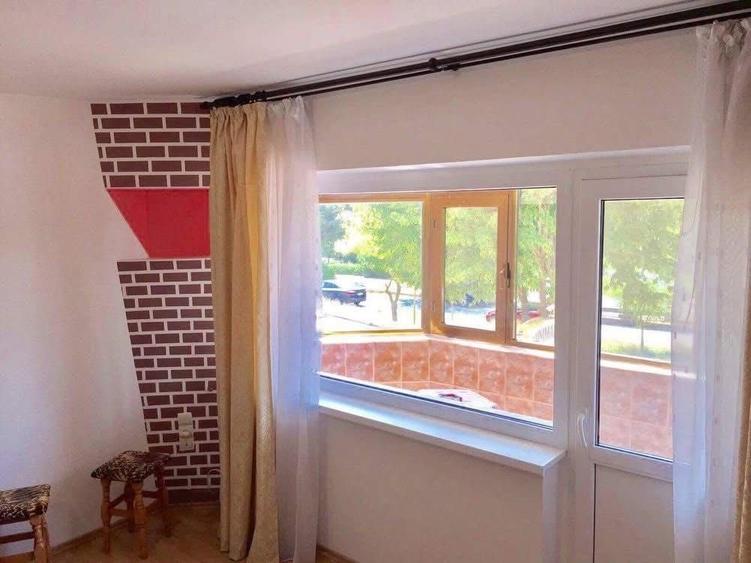 Cazare la Mare Mangalia Apartamente Moderne 2 si 3 Camere (1-5 min de Plaja) - 1