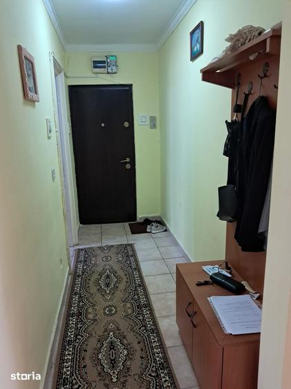 Apartament cu 2 camere decomandat în Banat