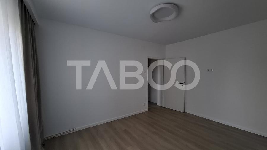 Apartament cu 2 camere semidecomandat, mobilat în Mihai Viteazul
