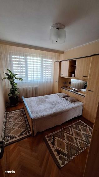 Apartament cu 2 camere decomandat, mobilat în Centrul Civic