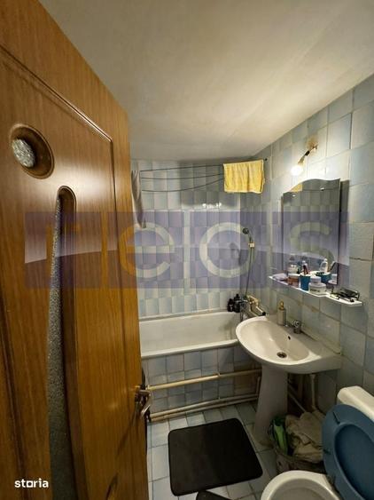 Vanzare 2 Camere | 48 Mp | Etaj 4/8 | Centrala Proprie | Loc De Pare - 1