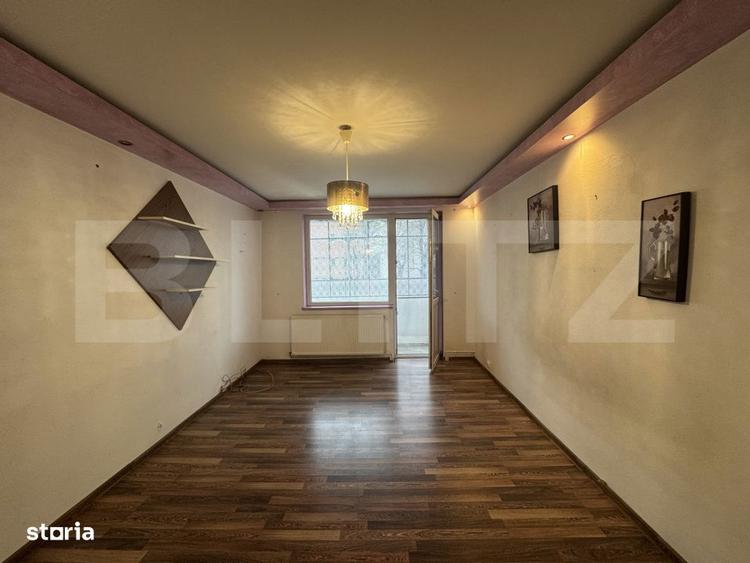 Apartament cu 2 camere decomandat în Central