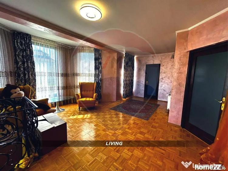 Casă cu 3 camere cu Teren 765 Mp în Central