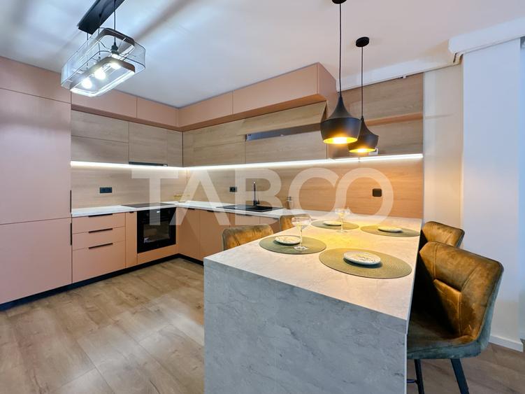 Apartament cu 2 camere semidecomandat, mobilat în Sopor