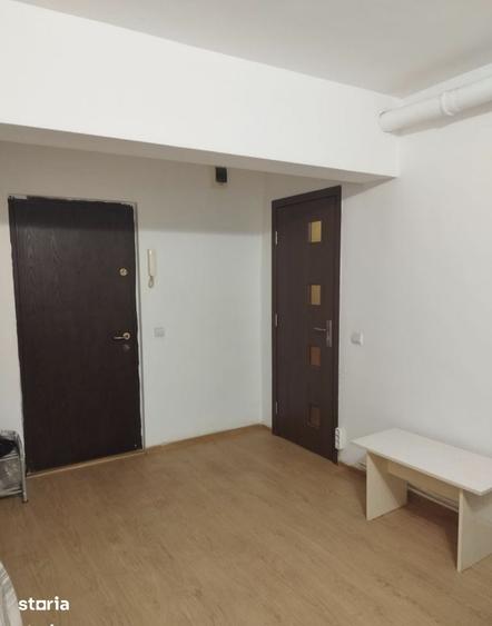 Garsonieră în Dâmbul Rotund