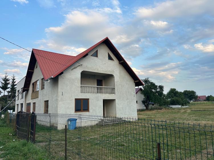 Casă cu 4 camere în Horodnic