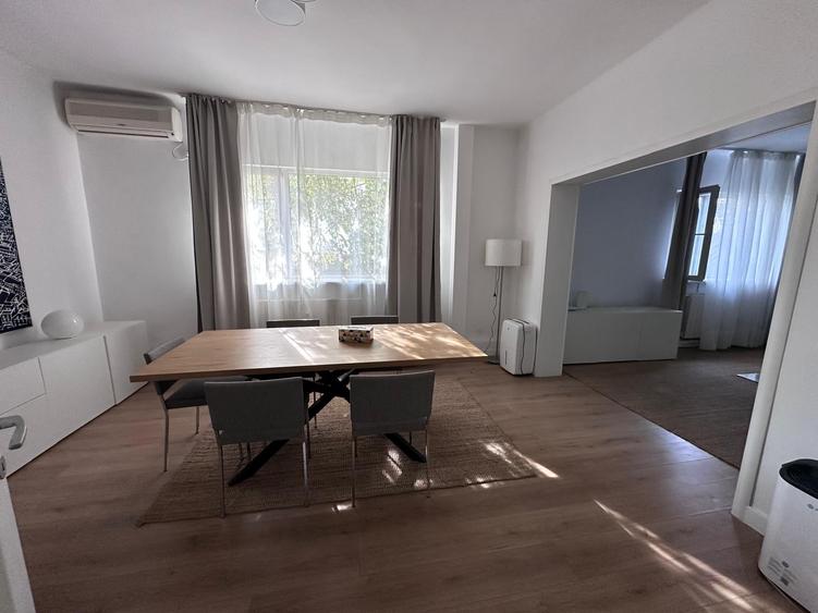 Apartament cu 3 camere în Domenii
