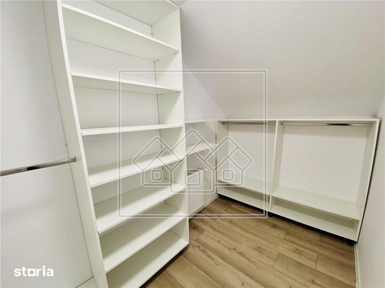 Casă cu 5 camere cu Teren 287 Mp în Central